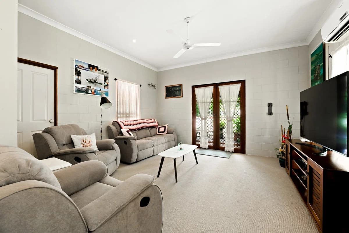 24 Hamilton Close, Mooloolah Valley, QLD, 4553, Mooloolah Valley - Thumbnail 3