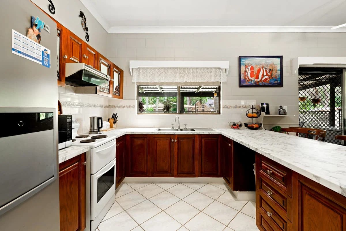 24 Hamilton Close, Mooloolah Valley, QLD, 4553, Mooloolah Valley - Thumbnail 4