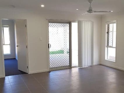 27 Plum Pine Street, Maudsland - Thumbnail 3