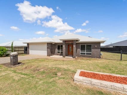 3 Macgregor Av, Highfields - Thumbnail 2