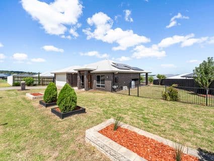 3 Macgregor Av, Highfields - Thumbnail 3