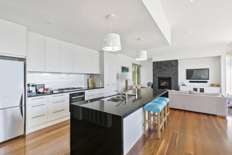 24A Toorak Terrace, Lorne, VIC, Lorne - Thumbnail 3