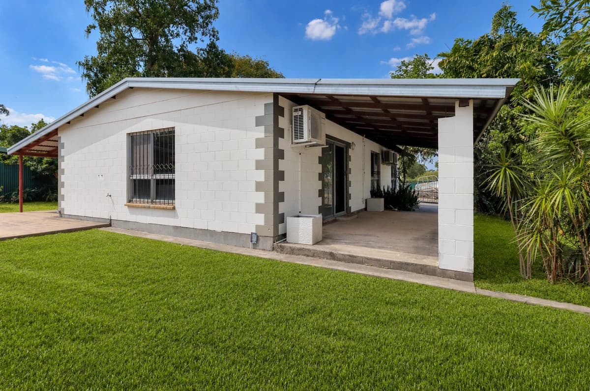 Dual Access, Huge Block & Massive Shed – The Ultimate Moulden Opportunity, Huge Block & Massive Shed – The Ultimate Moulden Opportunity - Image 1
