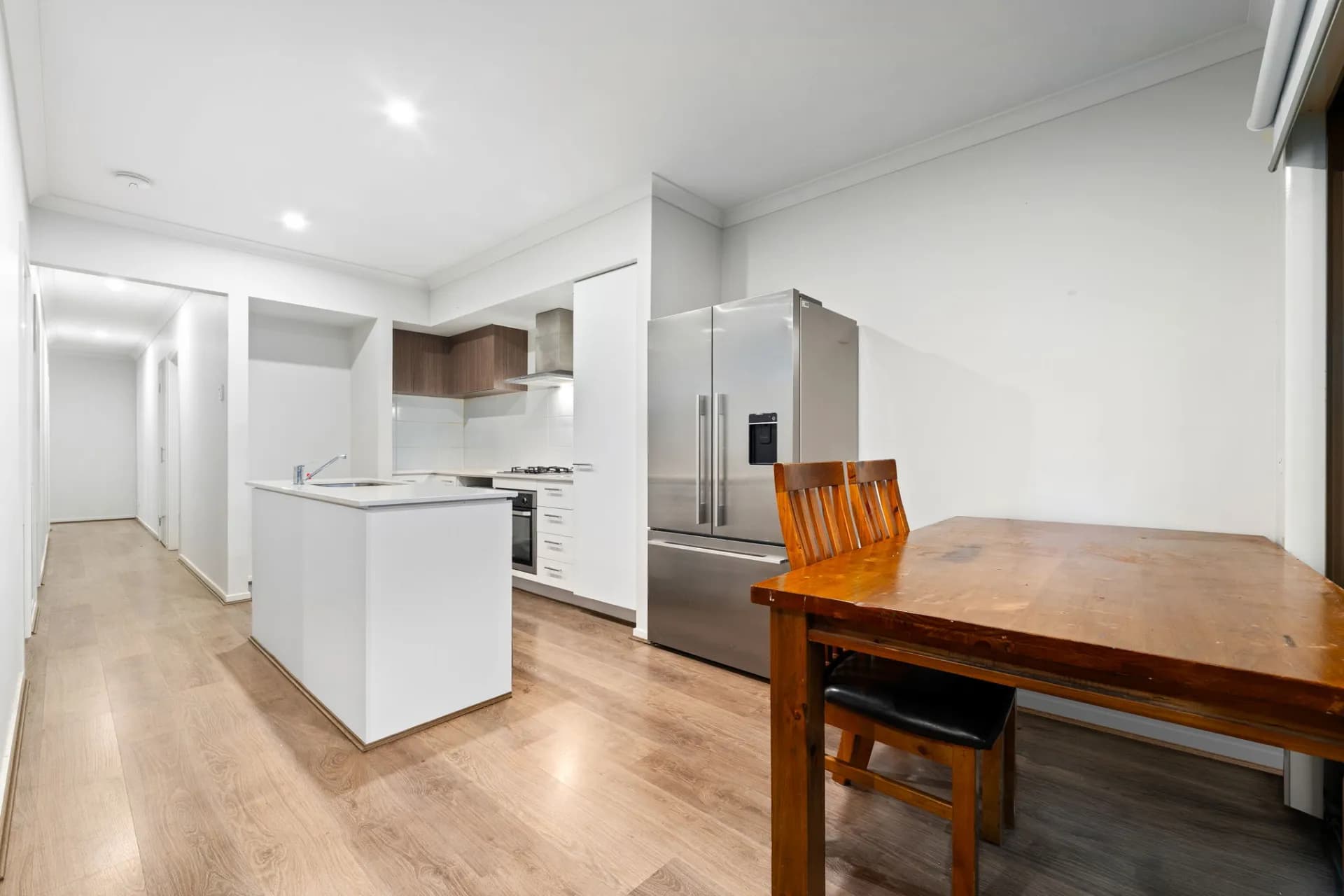 14 Magara Walk, Tarneit, VIC, Tarneit - Thumbnail 4