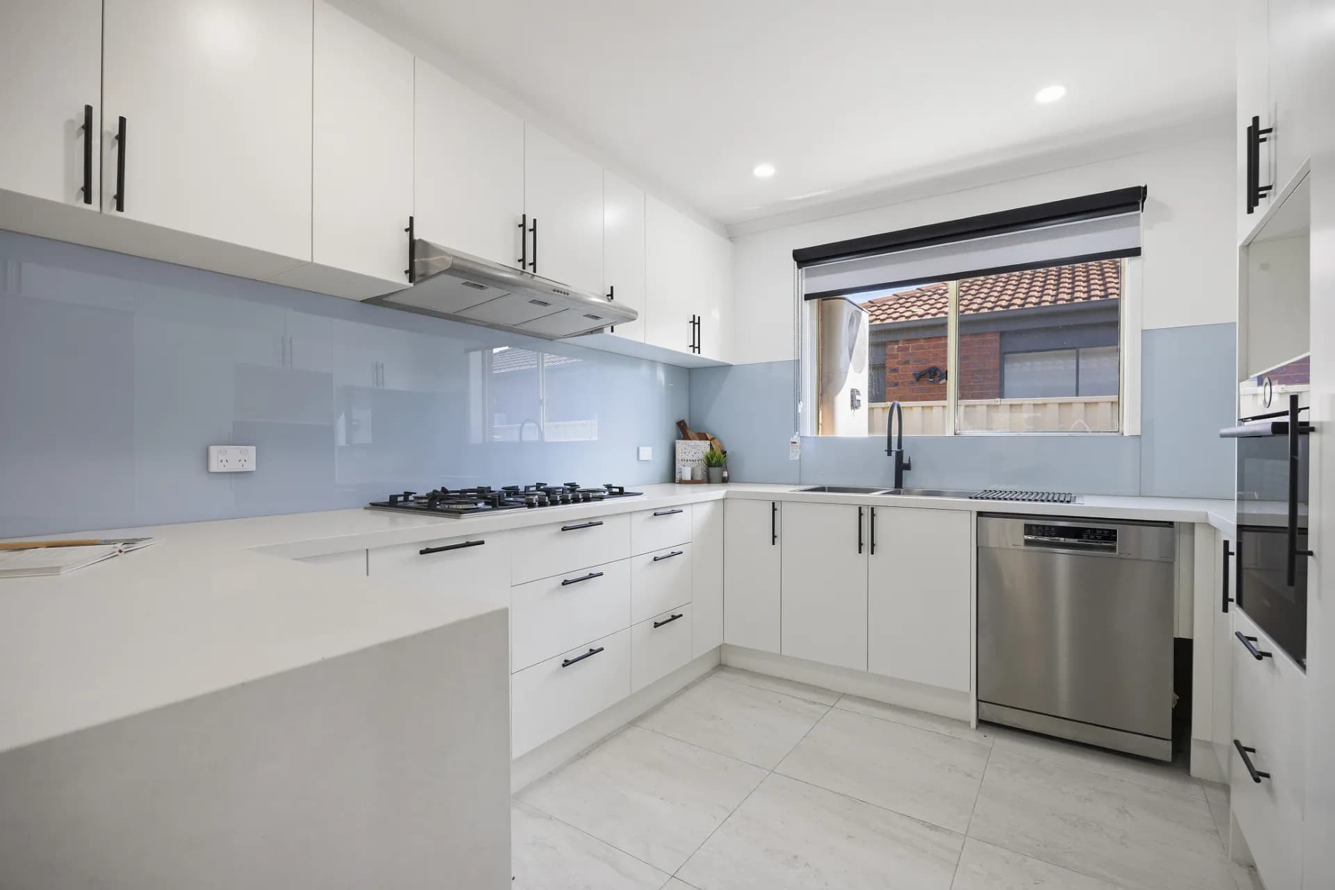 83 Thames Boulevard, Werribee, VIC, Werribee - Thumbnail 6