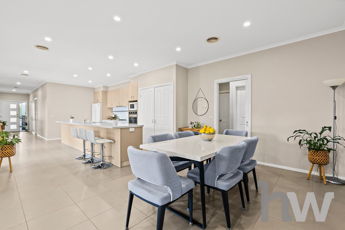 45 Shannahan Drive, BELL PARK VIC 3215, Bell Park - Thumbnail 3
