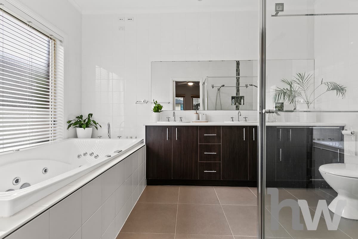 45 Shannahan Drive, BELL PARK VIC 3215, Bell Park - Thumbnail 7