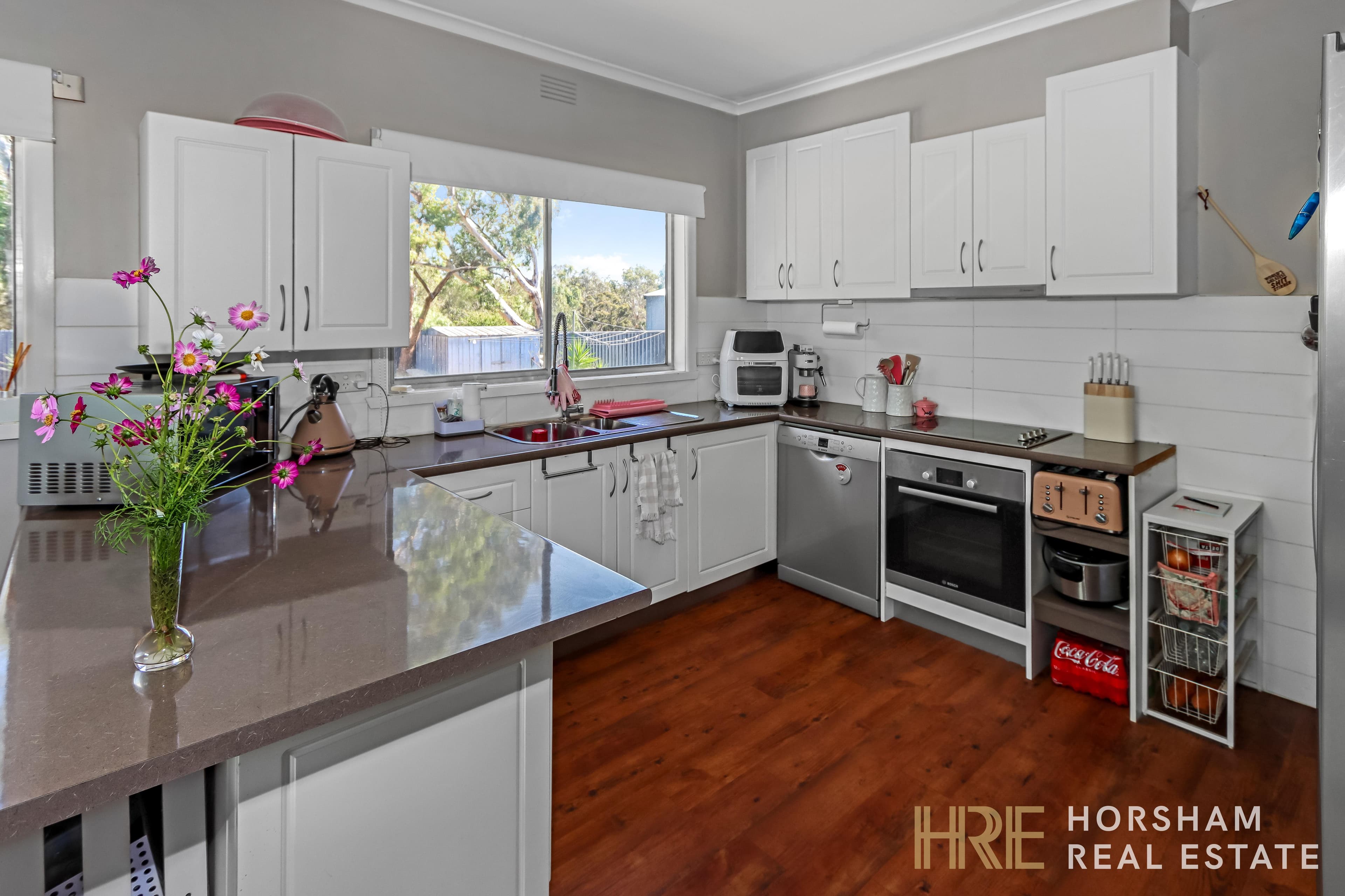 91 Coleraine Road, BALMORAL VIC 3407, Balmoral - Thumbnail 2