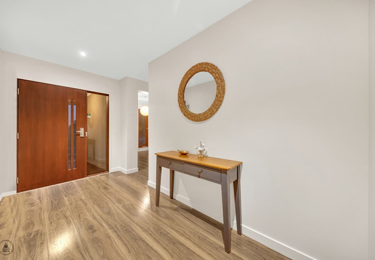 28 Eastlakes Boulevard, LARA VIC 3212, Lara - Thumbnail 4