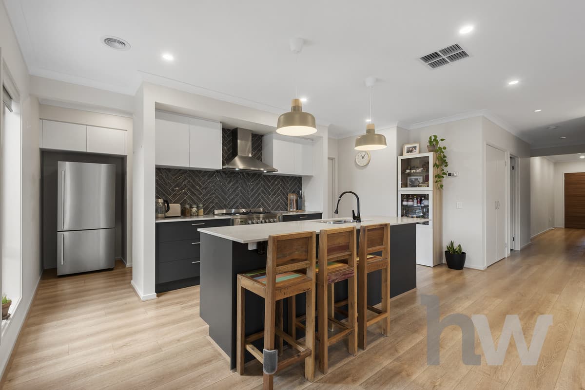 24 Colmar Street, LARA VIC 3212, Lara - Thumbnail 4