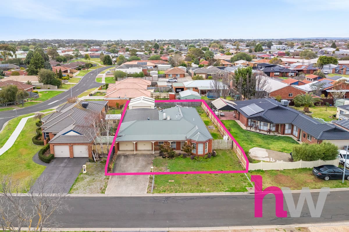 2 Therese Court, LARA VIC 3212, Lara - Image 1