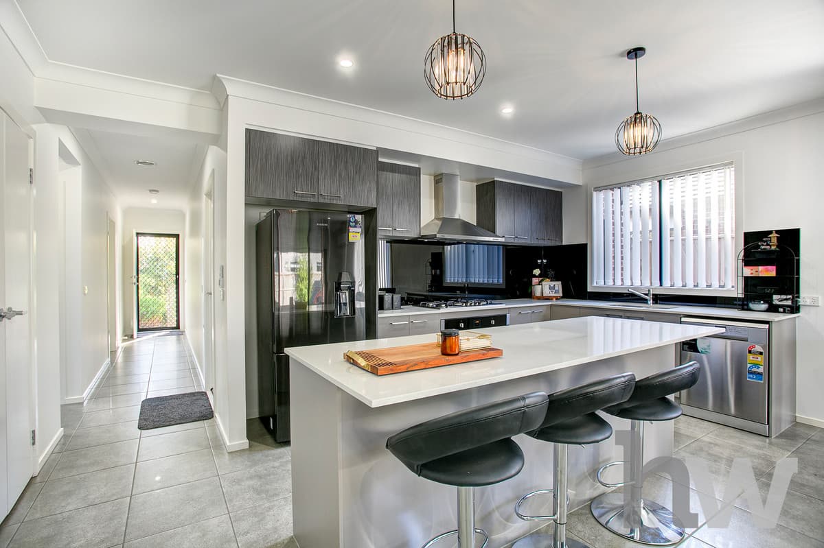 11 Tivoli Drive, CURLEWIS VIC 3222, Curlewis - Thumbnail 4