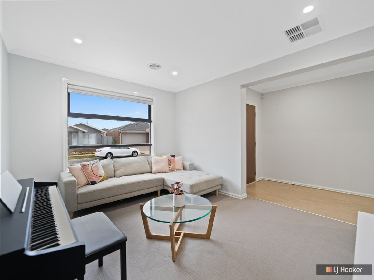23 Roy Street, THORNHILL PARK VIC 3335, Thornhill Park - Thumbnail 3