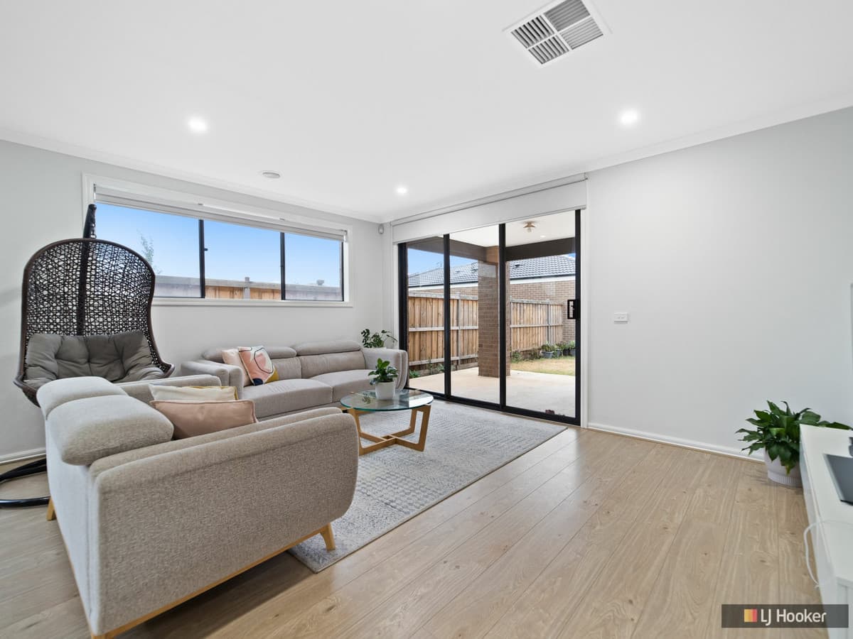 23 Roy Street, THORNHILL PARK VIC 3335, Thornhill Park - Thumbnail 8