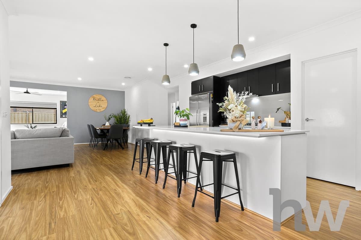 1 Yellow Avenue, LARA VIC 3212, Lara - Thumbnail 2