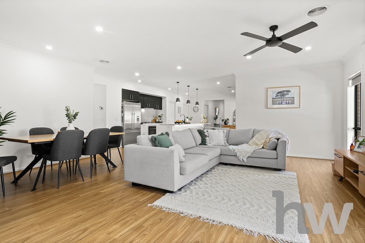 1 Yellow Avenue, LARA VIC 3212, Lara - Thumbnail 4