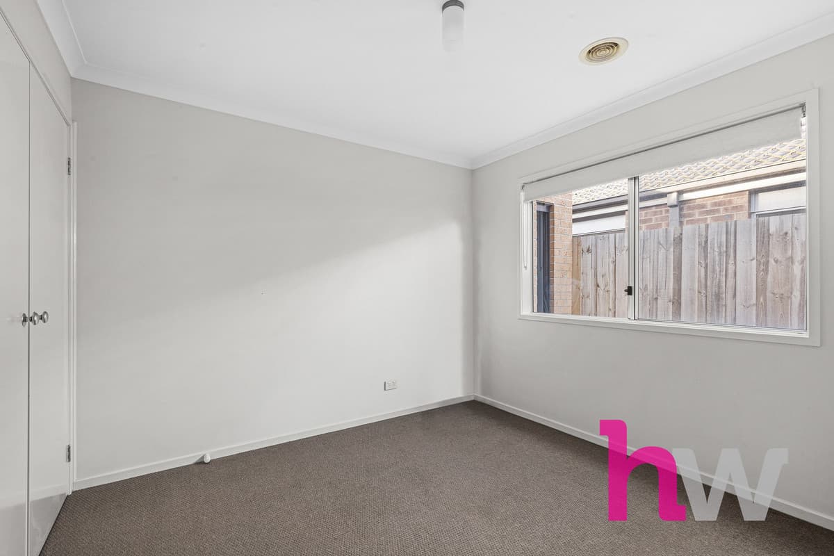 261 Warralily Boulevard, ARMSTRONG CREEK VIC 3217, Armstrong Creek - Thumbnail 3