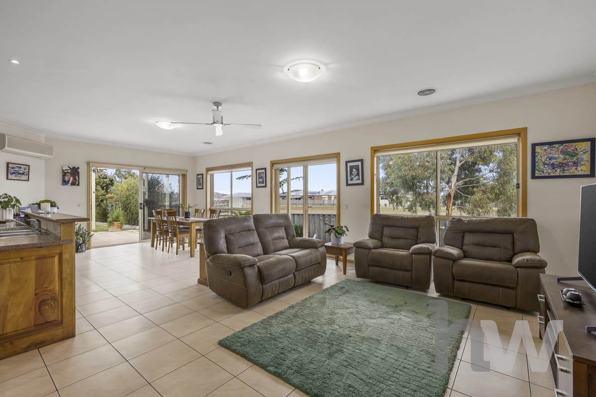 43 Balagundi Drive, LARA VIC 3212, Lara - Thumbnail 5
