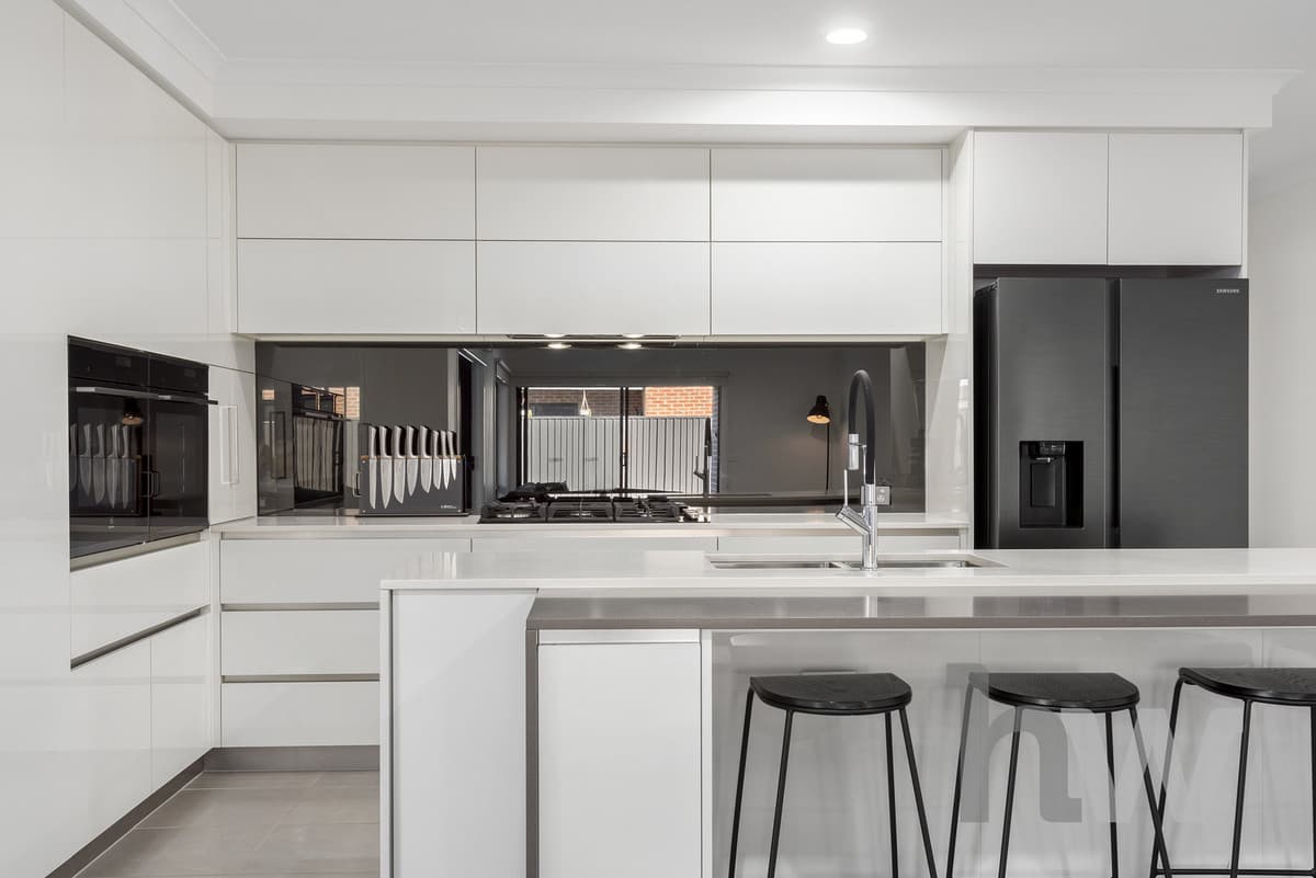 4 Holdfast Court, LOVELY BANKS VIC 3213, Lovely Banks - Thumbnail 4