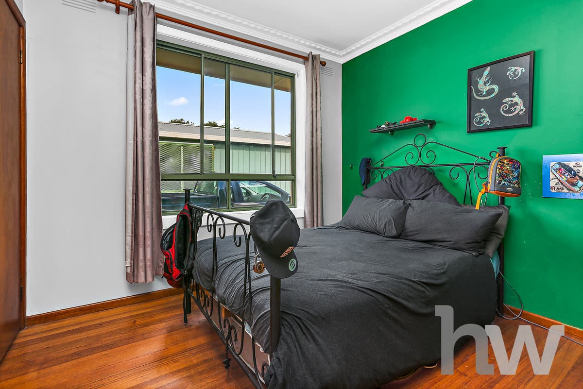 20 Seabeach Parade, NORTH SHORE VIC 3214, North Shore - Thumbnail 8