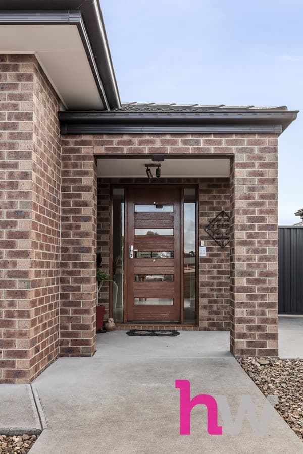 94 Canterbury Road West, LARA VIC 3212, Lara - Thumbnail 2
