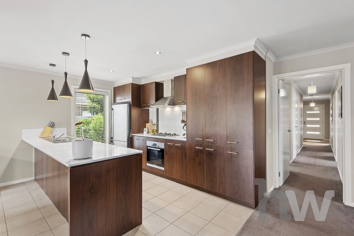 15 Canopus Crescent, LARA VIC 3212, Lara - Thumbnail 6