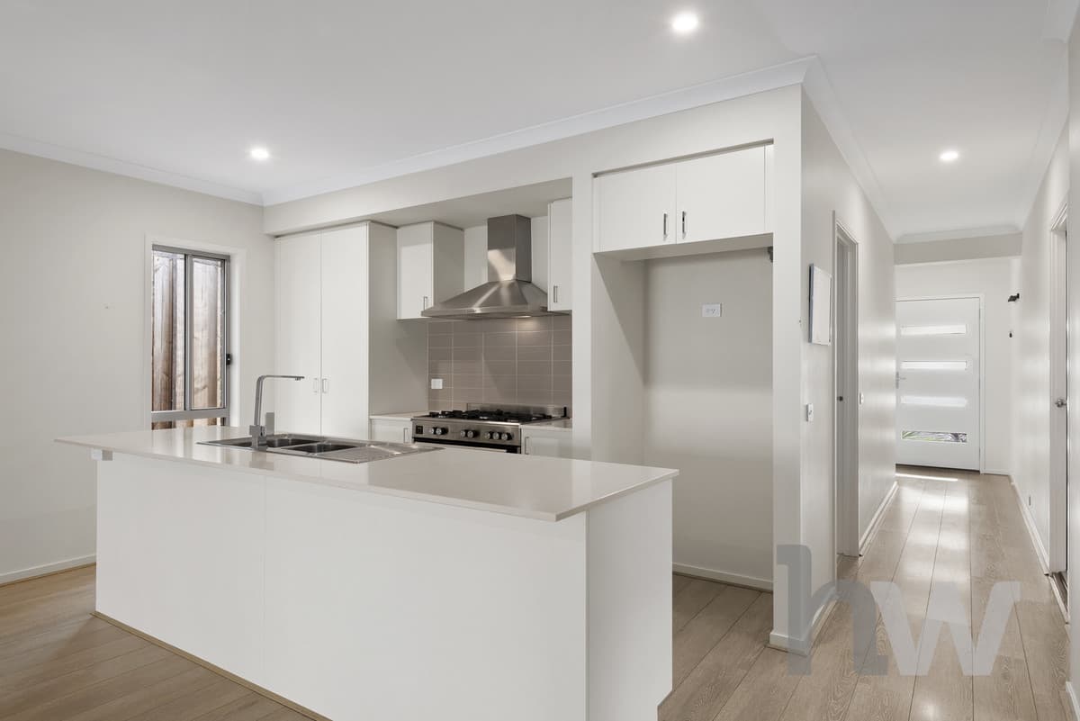 12 Lightwood Road, LARA VIC 3212, Lara - Image 1