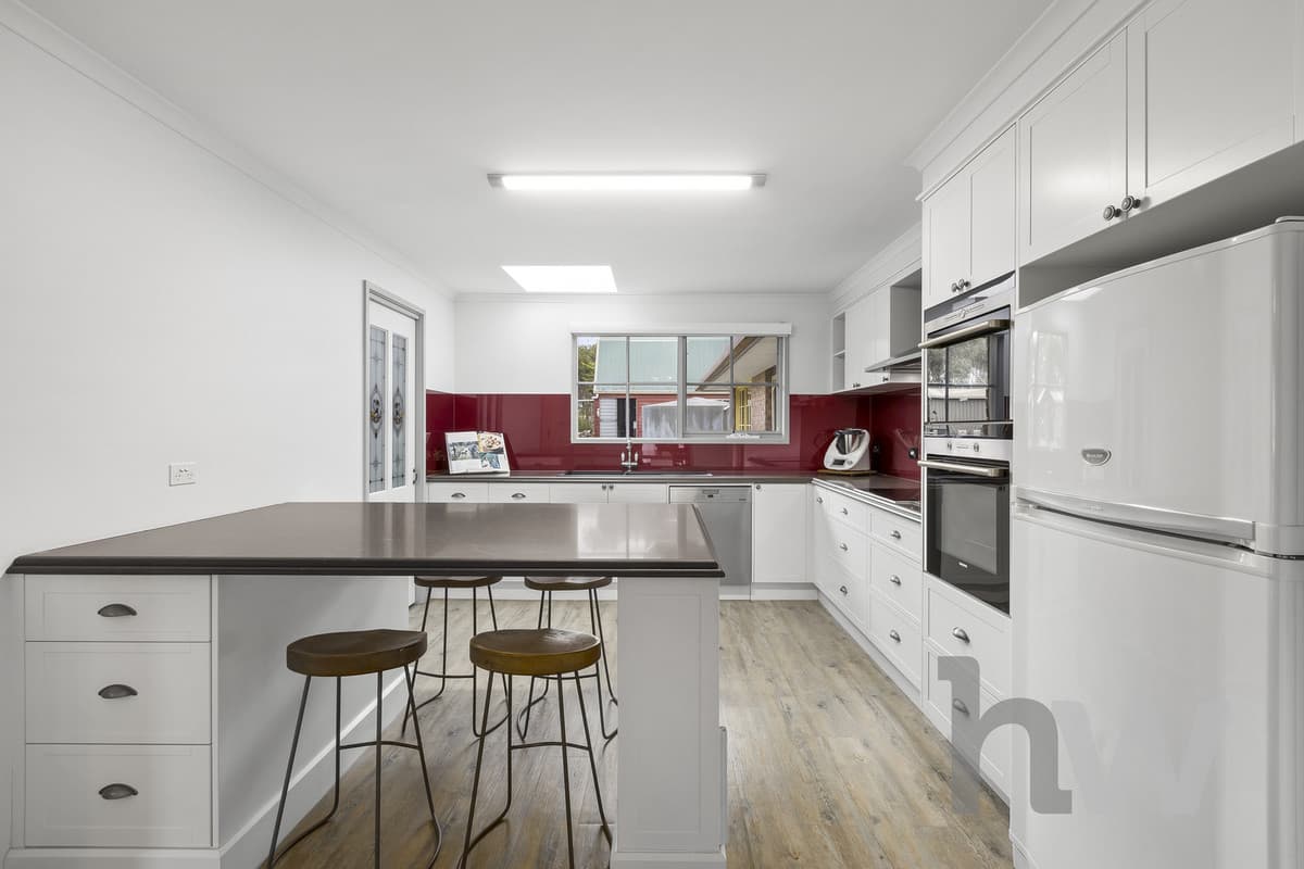 20 Clifton View Road, ANAKIE VIC 3213, Anakie - Thumbnail 3