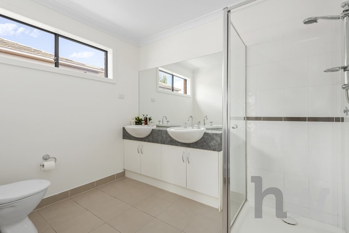 21 Canopus Crescent, LARA VIC 3212, Lara - Thumbnail 8