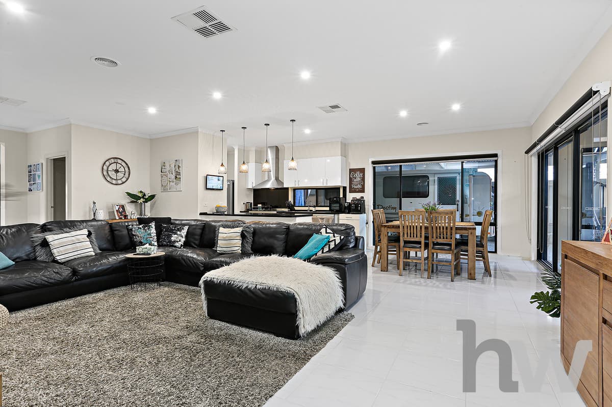 18 Barbara Drive, LARA VIC 3212, Lara - Thumbnail 4