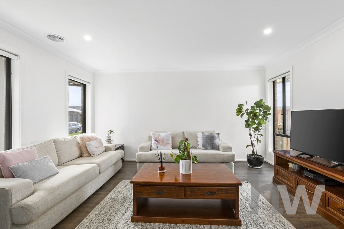 38 Floret Drive, LARA VIC 3212, Lara - Thumbnail 5