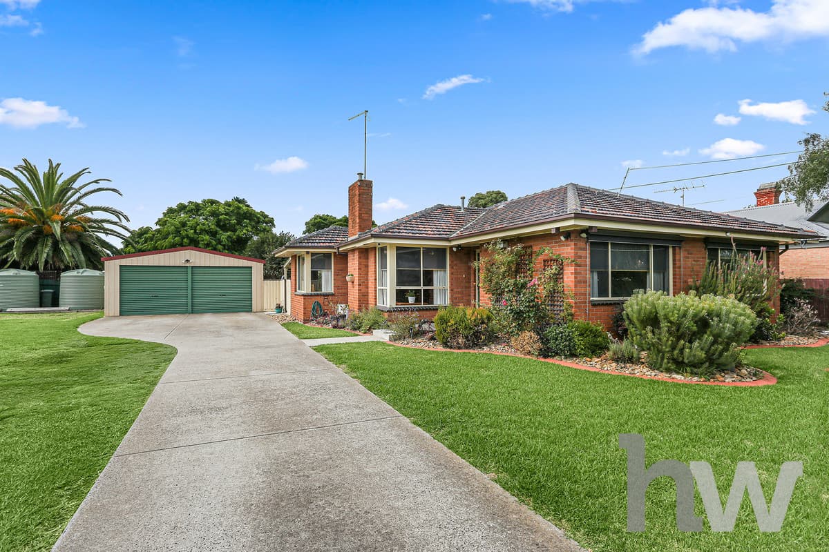 16 Seabeach Parade, NORTH SHORE VIC 3214, North Shore - Thumbnail 5