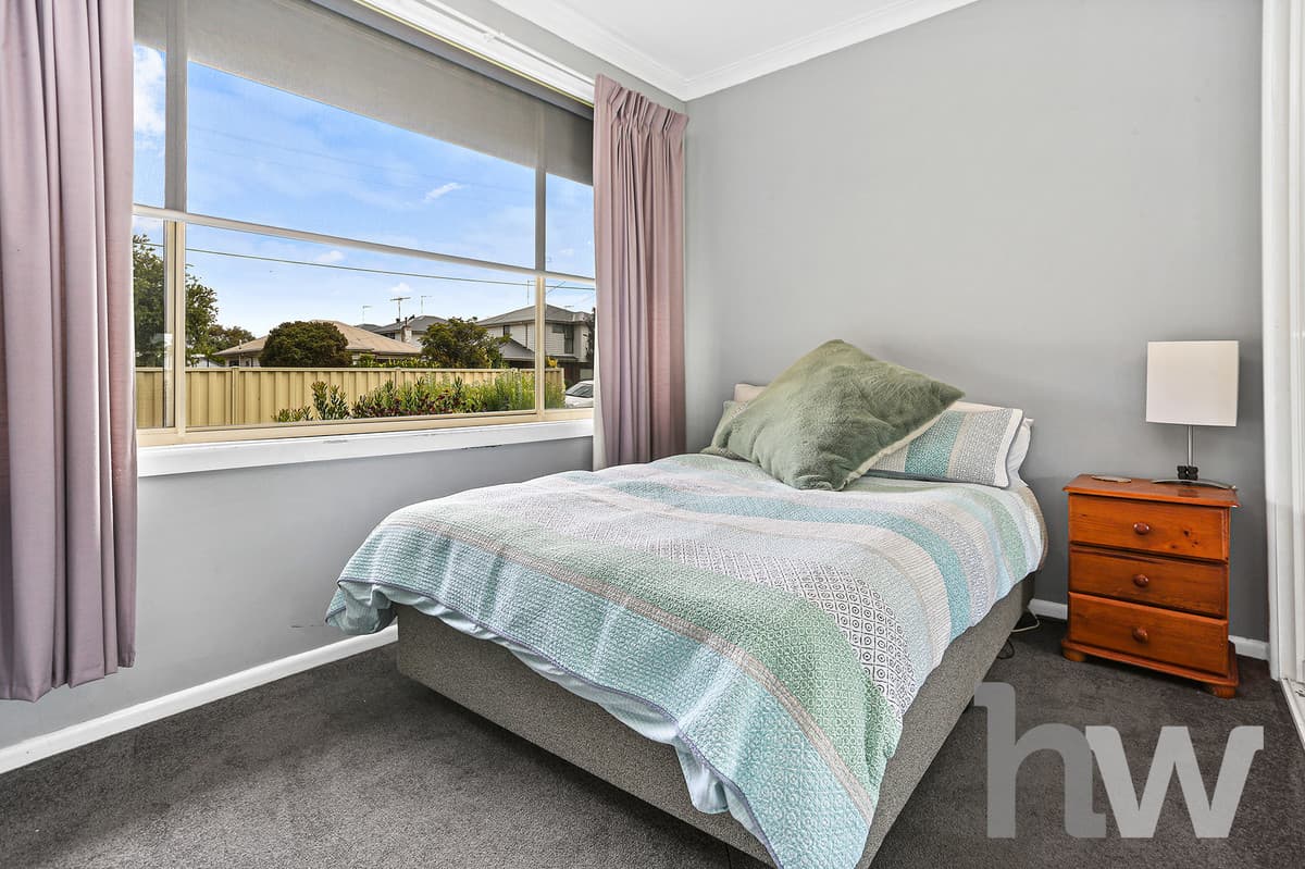16 Seabeach Parade, NORTH SHORE VIC 3214, North Shore - Thumbnail 8