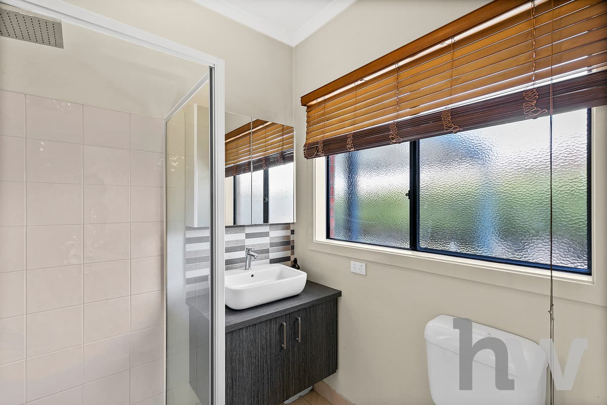 8 Taminga Mews, ST ALBANS PARK VIC 3219, St Albans Park - Thumbnail 4