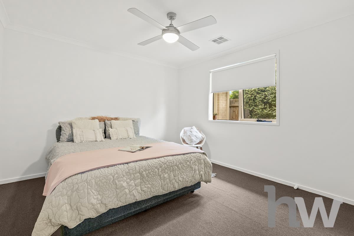 12 Bradford Street, ST ALBANS PARK VIC 3219, St Albans Park - Thumbnail 8