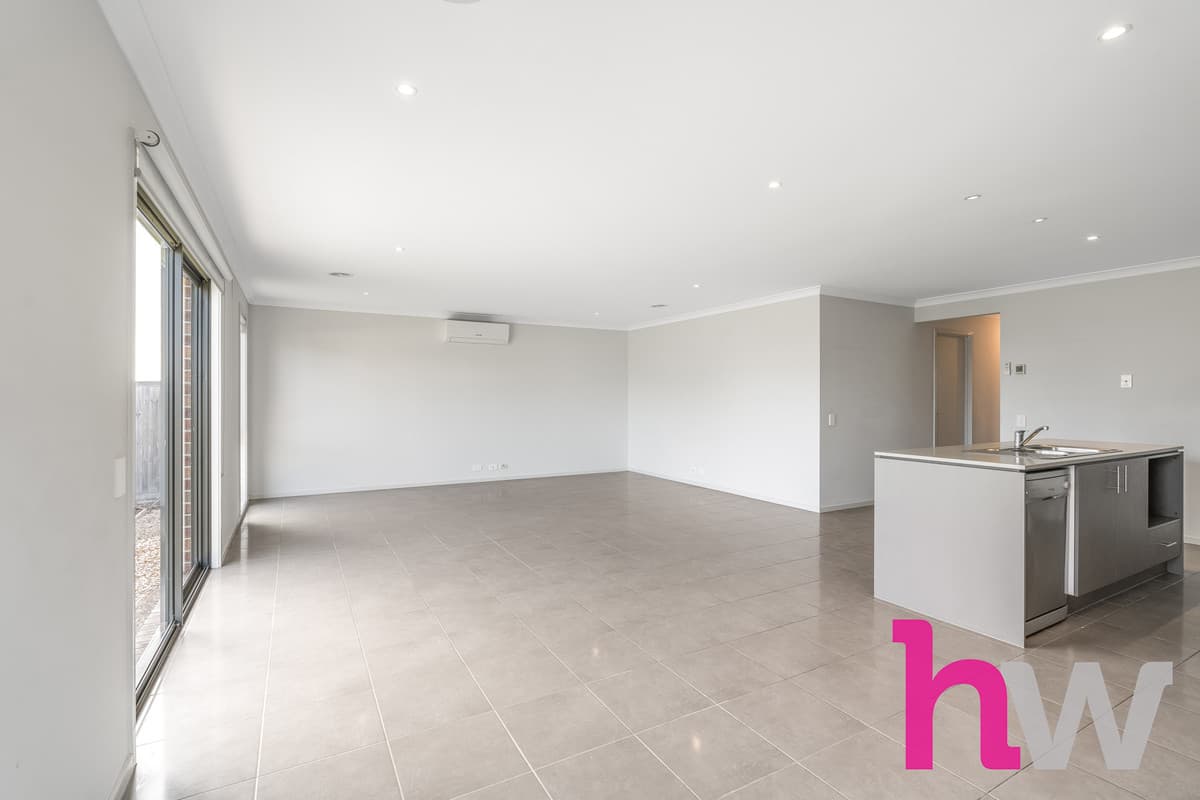 20 Tenneyson Close, ARMSTRONG CREEK VIC 3217, Armstrong Creek - Thumbnail 4