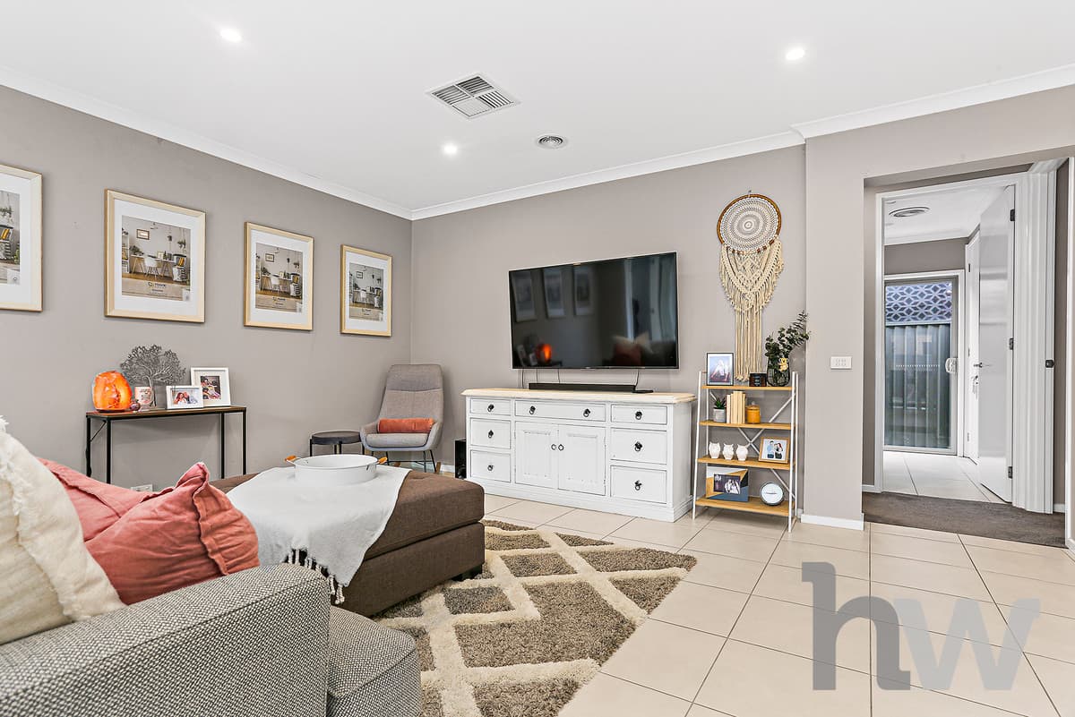 90 Canterbury Road West, LARA VIC 3212, Lara - Thumbnail 8