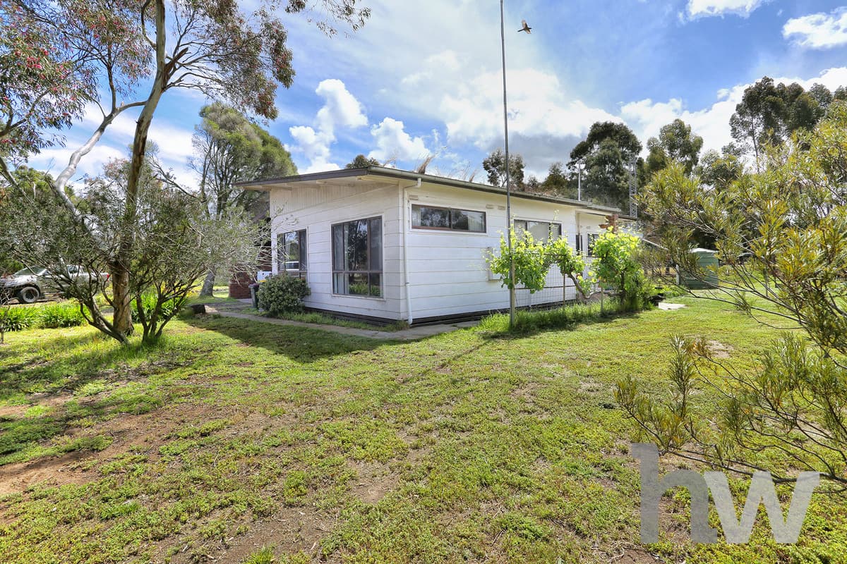 25 Lockyers Road, LARA VIC 3212, Lara - Thumbnail 4