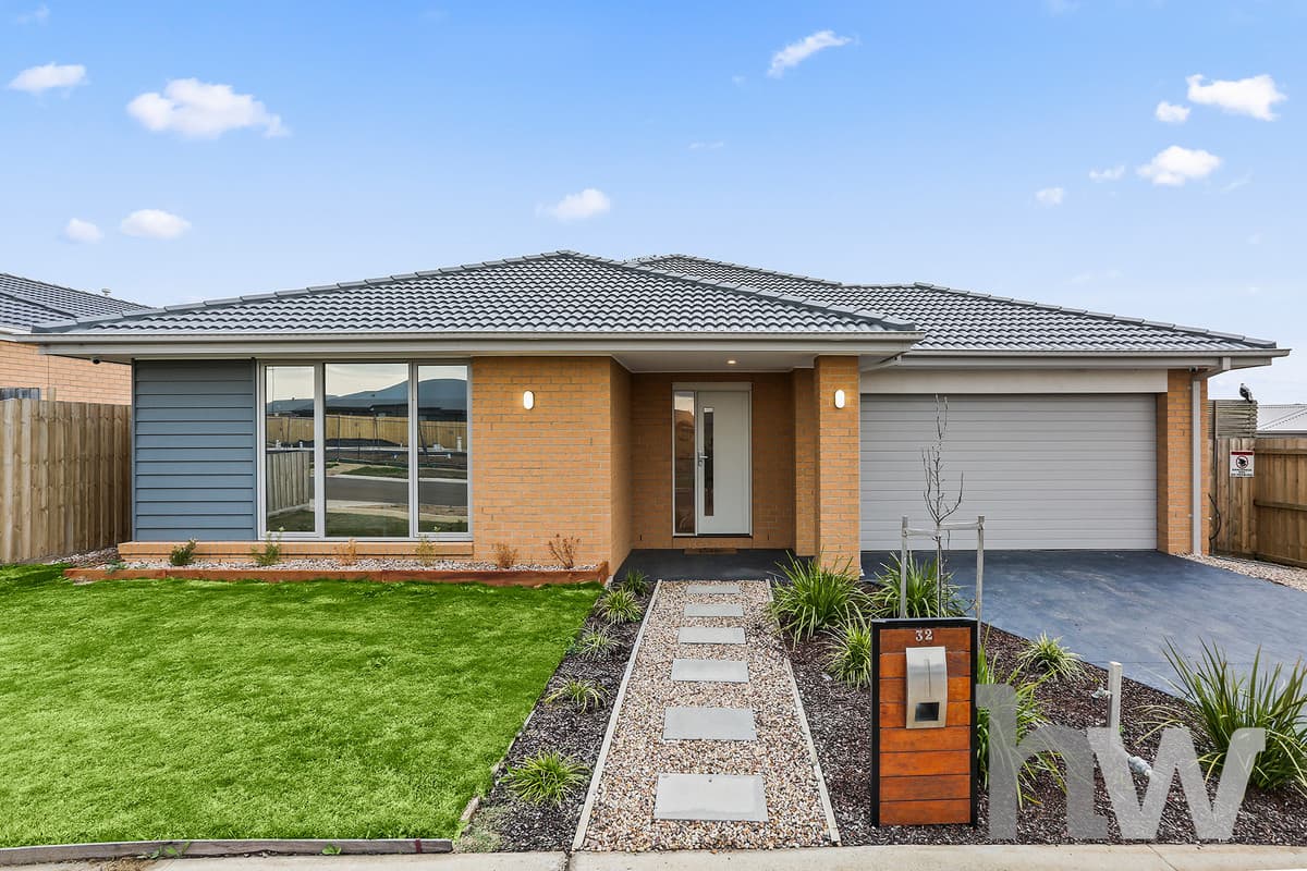 32 Broadhead Way, BANNOCKBURN VIC 3331, Bannockburn - Image 1