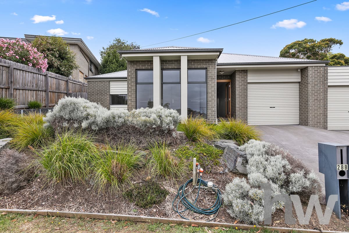 28B Lambhill Crescent, HIGHTON VIC 3216, Highton - Thumbnail 4