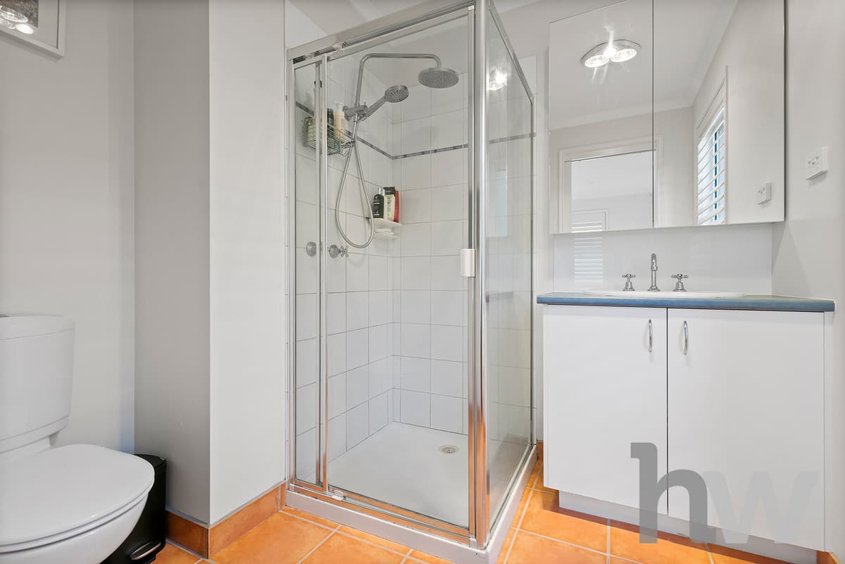 8 Paratone Crescent, ST ALBANS PARK VIC 3219, St Albans Park - Thumbnail 7