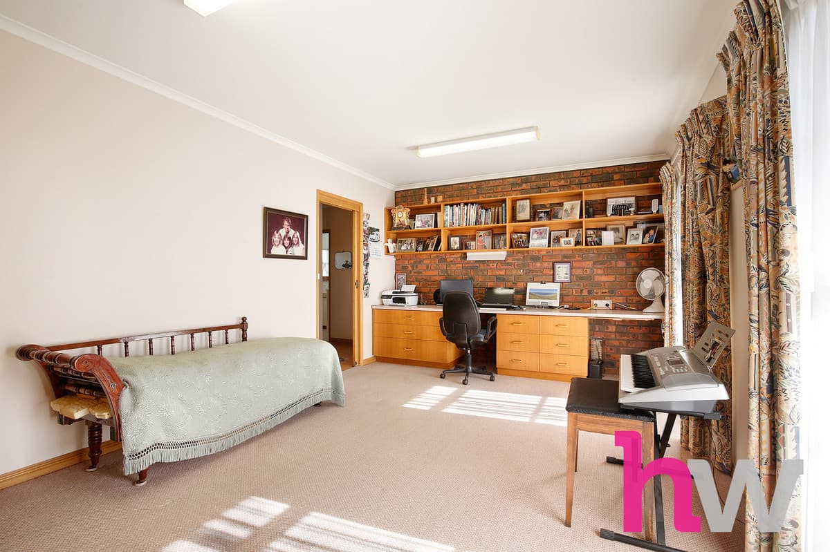 2 Bordeaux Drive, WAURN PONDS VIC 3216, Waurn Ponds - Thumbnail 8
