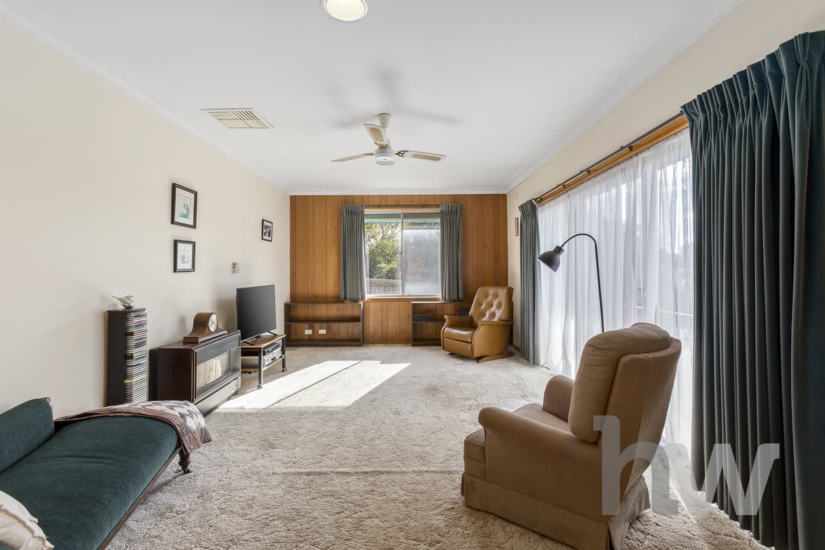 9 Hutcheson Avenue, HIGHTON VIC 3216, Highton - Thumbnail 3
