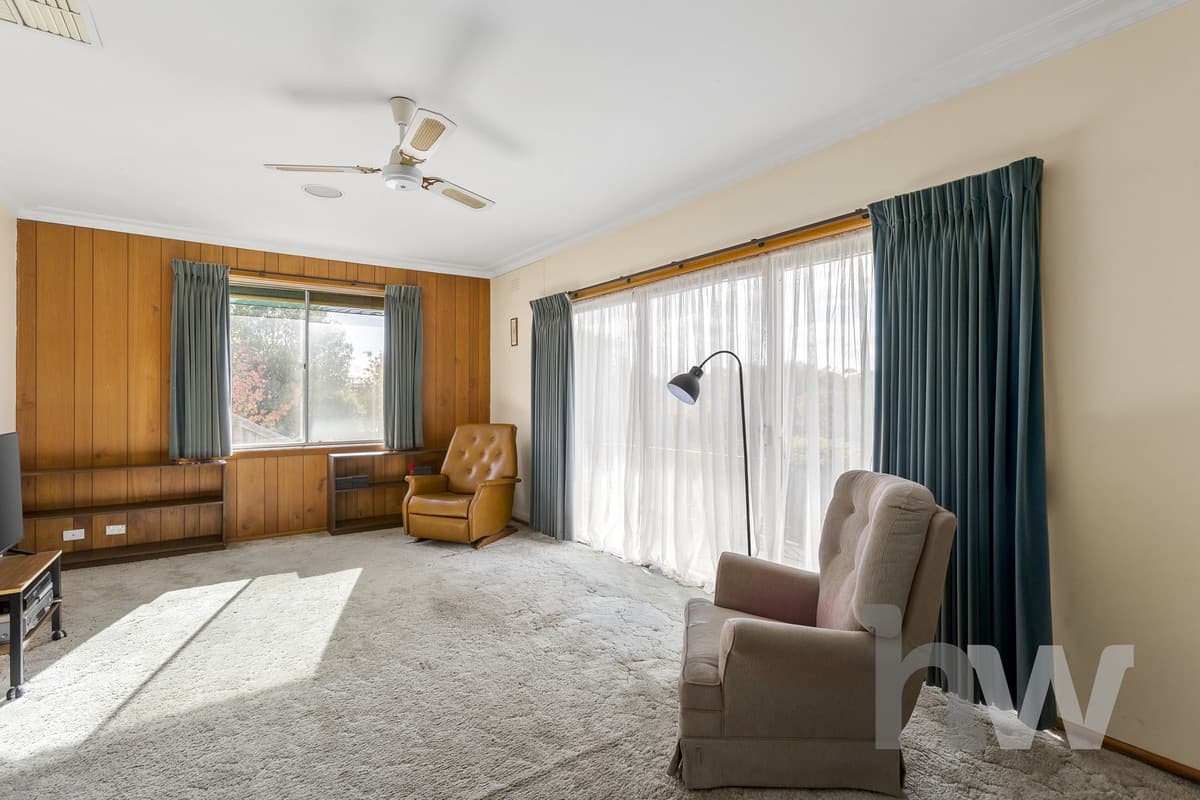 9 Hutcheson Avenue, HIGHTON VIC 3216, Highton - Thumbnail 4