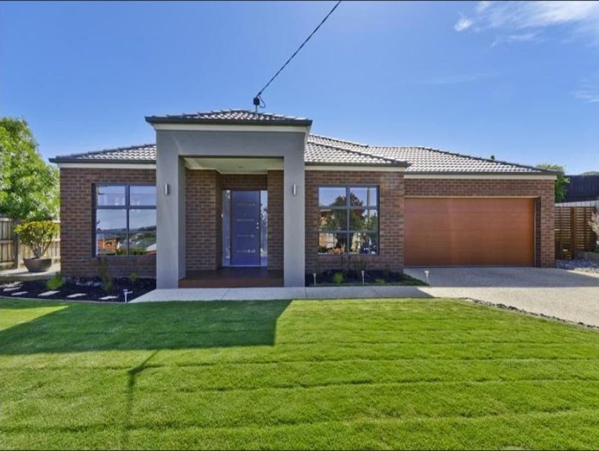15A Brolga Crescent, WANDANA HEIGHTS VIC 3216, Wandana Heights - Image 1