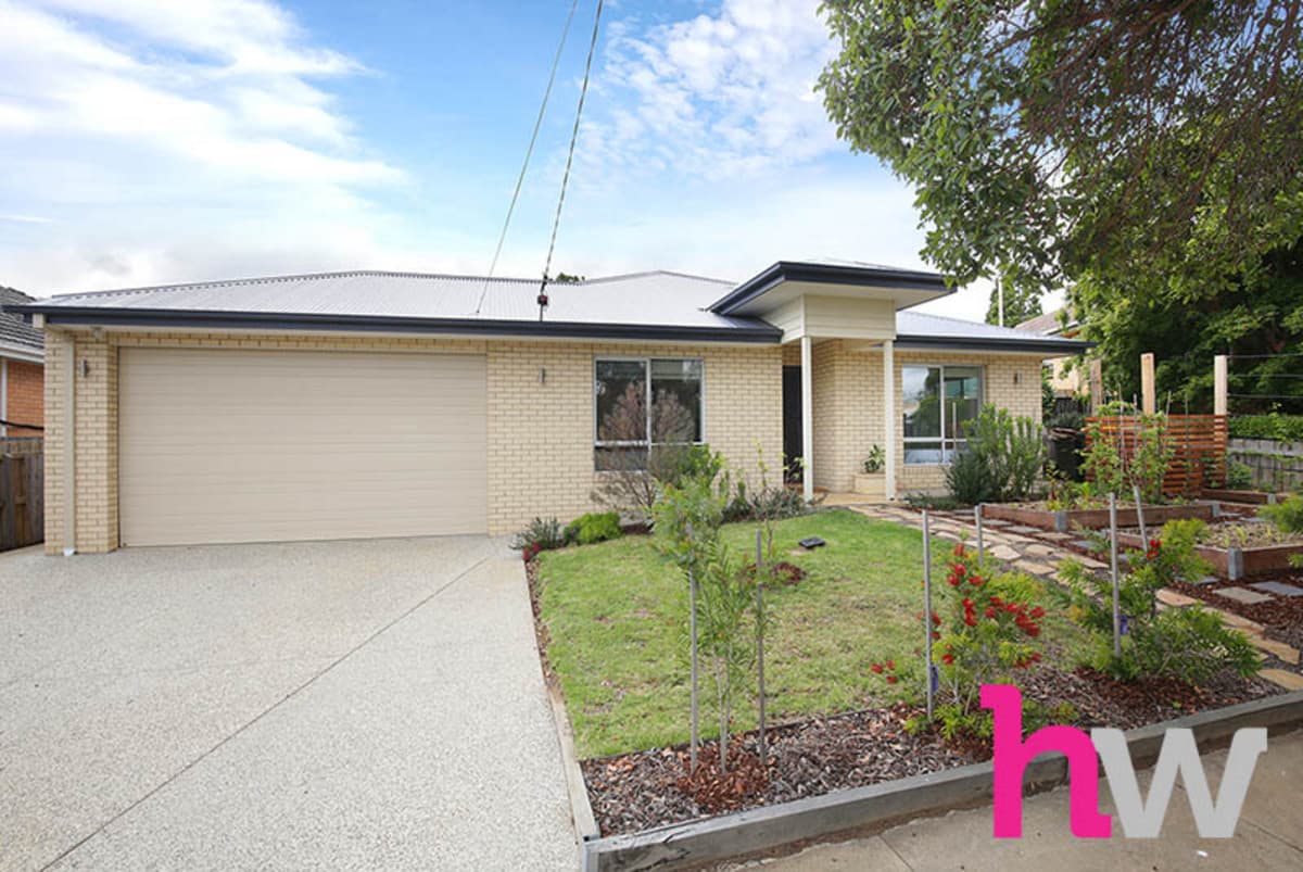 5 Clarke Avenue, BELMONT VIC 3216, Belmont - Thumbnail 2