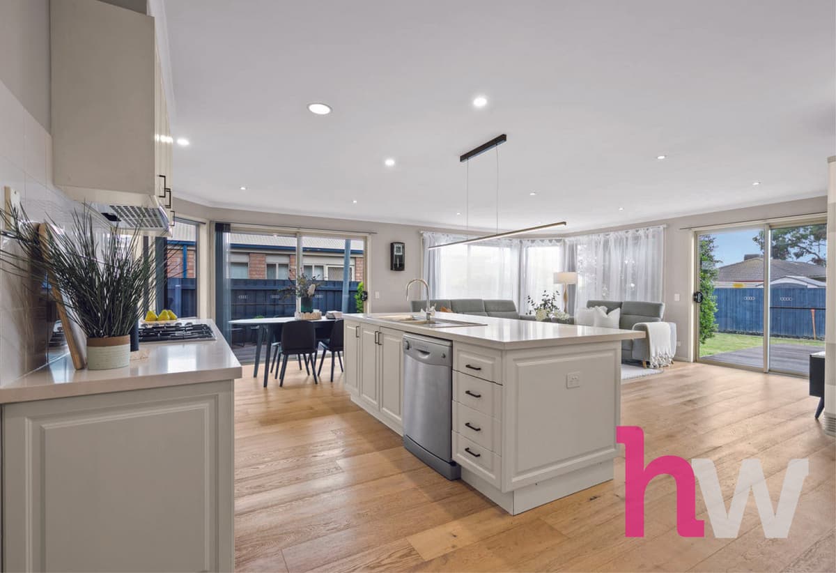 12 Carstairs Close, GROVEDALE VIC 3216, Grovedale - Thumbnail 2