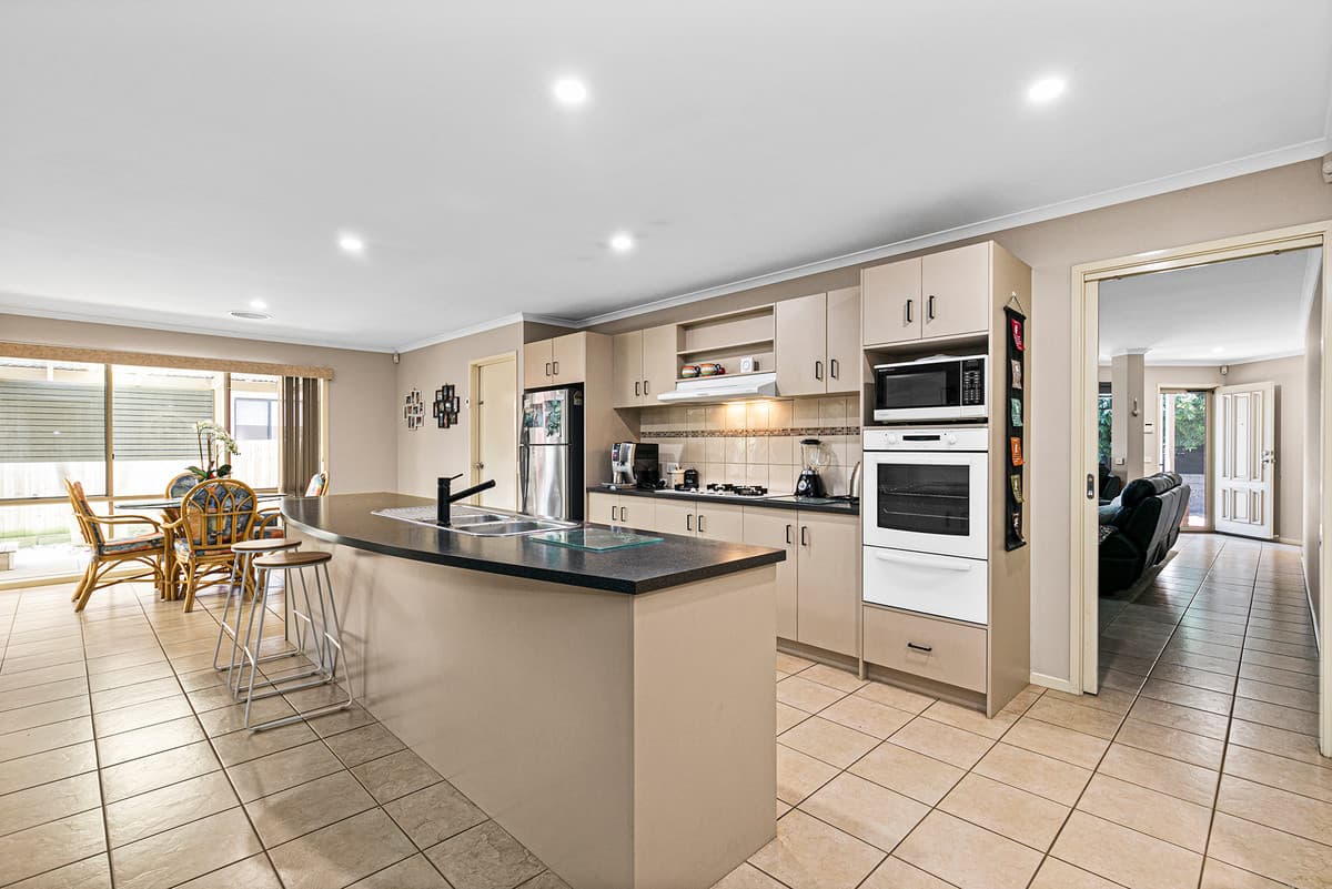 66 Ghazeepore Road, WAURN PONDS VIC 3216, Waurn Ponds - Thumbnail 2