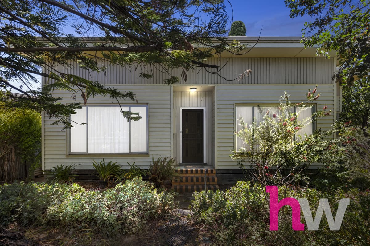 2 Woodley Court, HIGHTON VIC 3216, Highton - Image 1