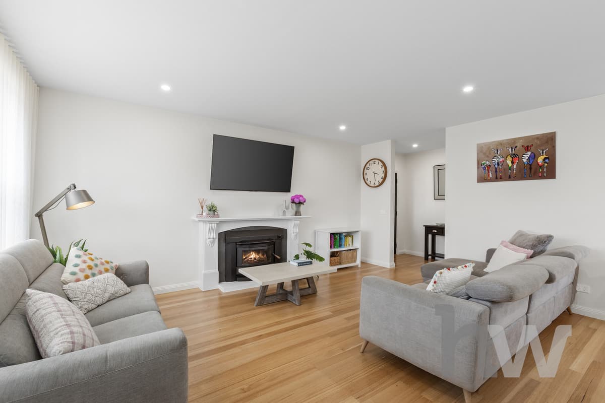 9 Cuthbert Avenue, HIGHTON VIC 3216, Highton - Thumbnail 3